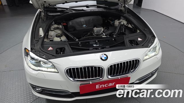 BMW 5 Series (F10) 528i xDrive Luxury 2015 — фото 6