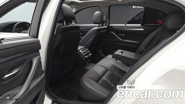 BMW 5 Series (F10) 528i xDrive Luxury 2015 — фото 11