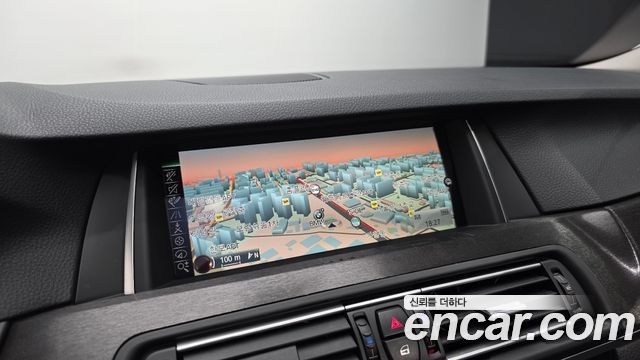 BMW 5 Series (F10) 528i xDrive Luxury 2015 — фото 15