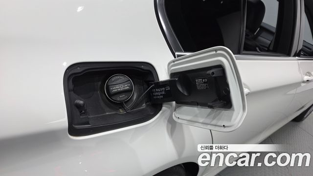 BMW 5 Series (F10) 528i xDrive Luxury 2015 — фото 31