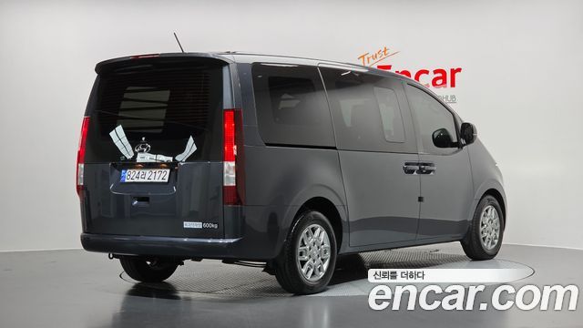 Hyundai Staria Cargo 5-Seater Modern 2023 — фото 2