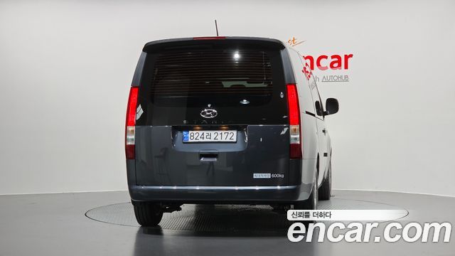 Hyundai Staria Cargo 5-Seater Modern 2023 — фото 4