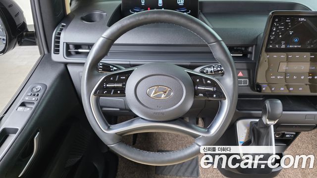 Hyundai Staria Cargo 5-Seater Modern 2023 — фото 14