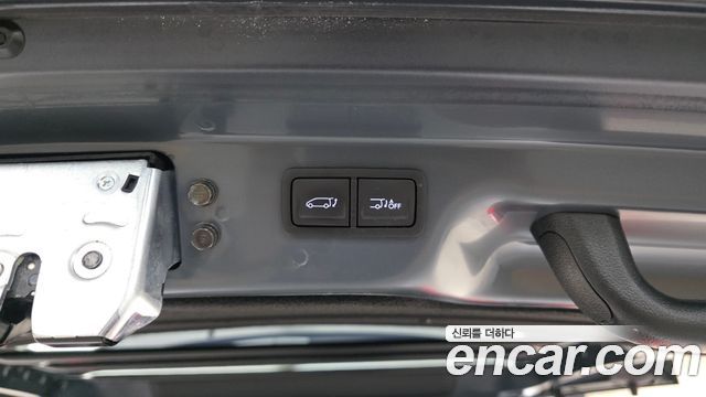 Hyundai Staria Cargo 5-Seater Modern 2023 — фото 17