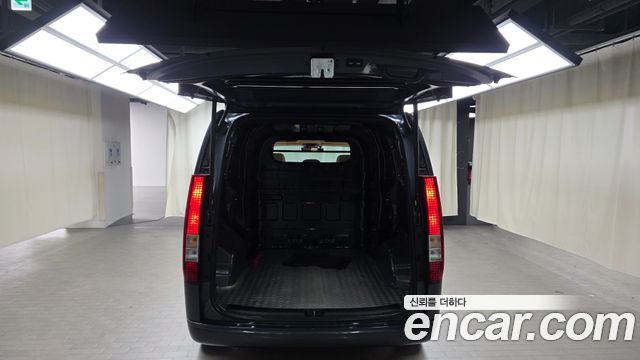 Hyundai Staria Cargo 5-Seater Modern 2023 — фото 18
