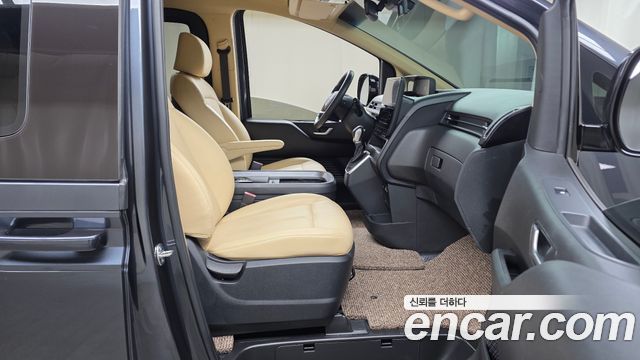 Hyundai Staria Cargo 5-Seater Modern 2023 — фото 26