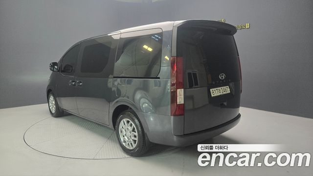 Hyundai Staria Cargo 3-Seater Modern 2022 — фото 6