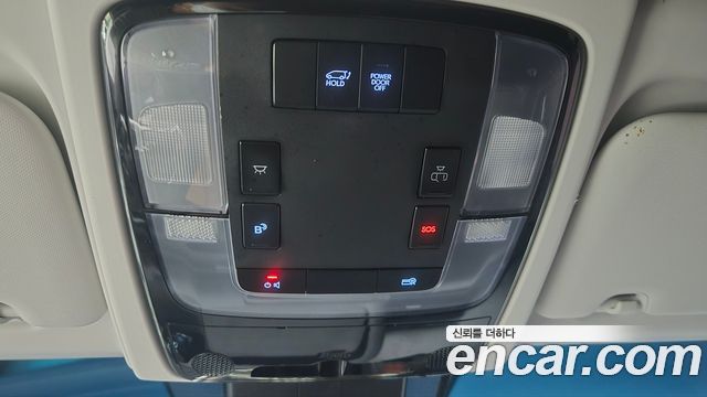 Hyundai Staria Cargo 3-Seater Modern 2022 — фото 17