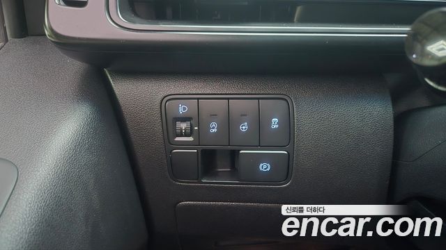 Hyundai Staria Cargo 3-Seater Modern 2022 — фото 20