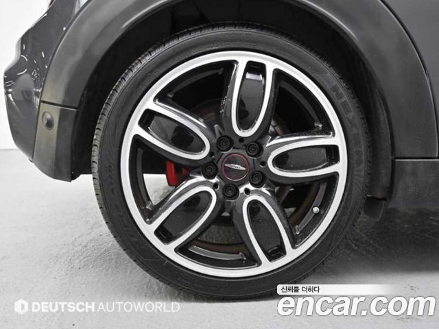 MINI Cooper S JCW 3rd Generation 2021 — фото 5