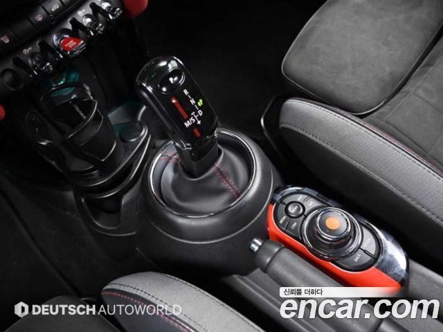 MINI Cooper S JCW 3rd Generation 2021 — фото 9