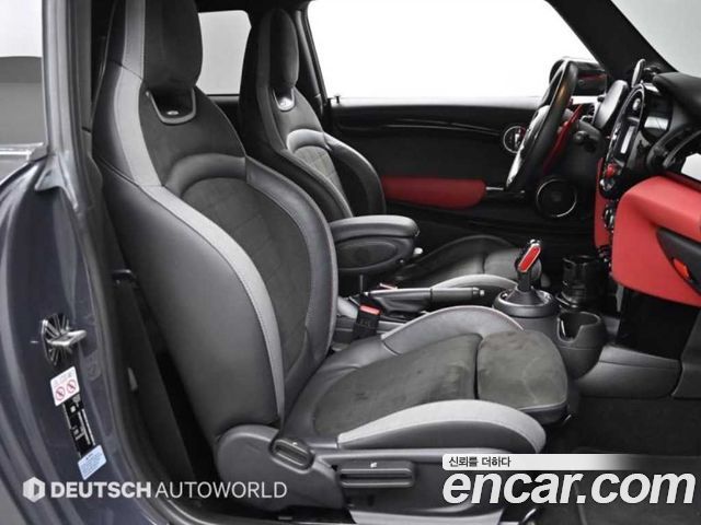 MINI Cooper S JCW 3rd Generation 2021 — фото 10