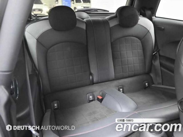 MINI Cooper S JCW 3rd Generation 2021 — фото 16