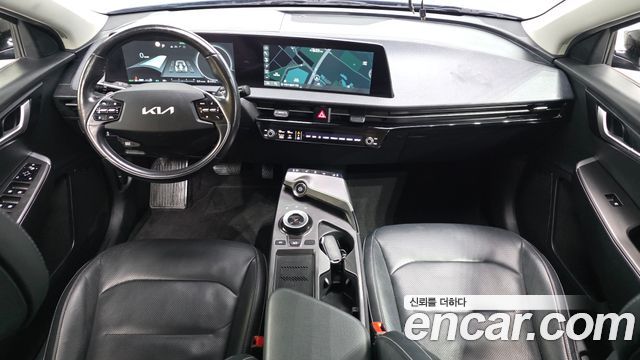 Kia EV6 Standard 4WD Air 2022 — фото 7