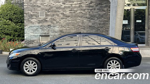 Toyota Camry XLE 2011 — фото 4