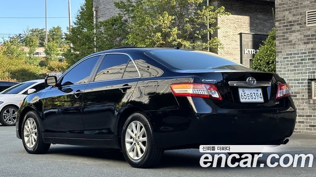 Toyota Camry XLE 2011 — фото 5