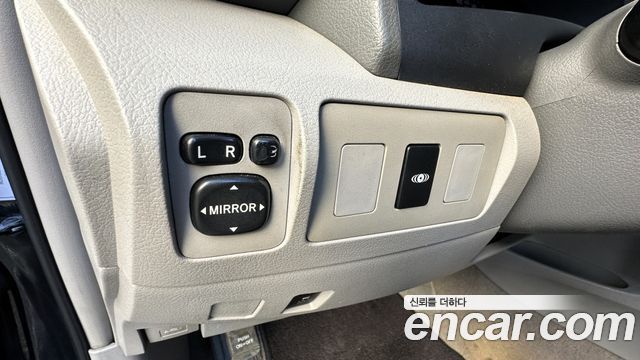 Toyota Camry XLE 2011 — фото 18