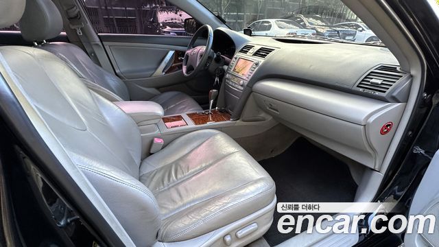 Toyota Camry XLE 2011 — фото 20