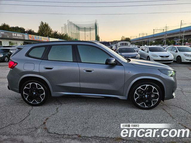 BMW X1 (U11) M35i xDrive Special Edition 2024 — фото 13