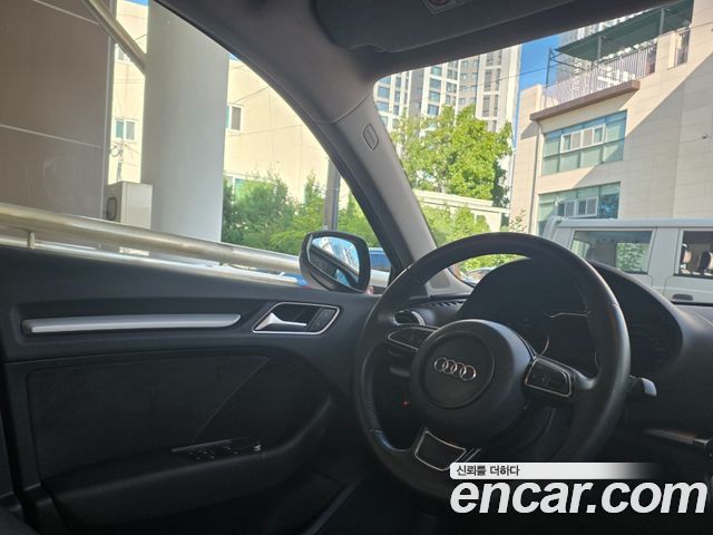 Audi A3 35 TDI Dynamic Sportback 8V 2015 — фото 7