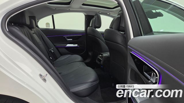 Mercedes-Benz E-Class (W214) E220d 4MATIC Exclusive 2026 — фото 10