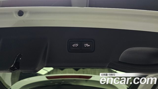 Kia Carnival (IV) Diesel 7-Seater Signature 2023 — фото 16
