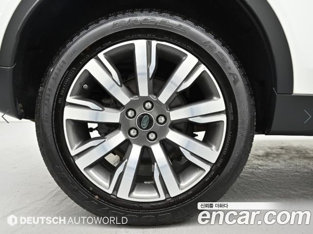 Land Rover Discovery Sport 2.0 TD4 HSE Luxury 2019 — фото 5