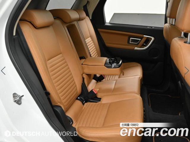 Land Rover Discovery Sport 2.0 TD4 HSE Luxury 2019 — фото 16