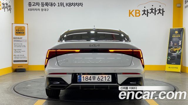Kia K5 (III) 2.0 LPi Signature 2024 — фото 4
