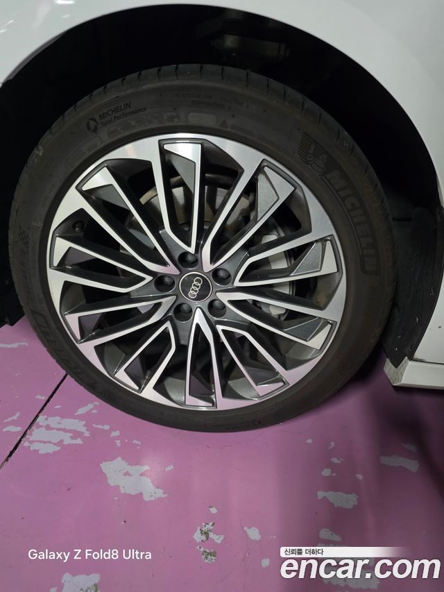 Audi A6 (C8) 45 TFSI Quattro Premium 2025 — фото 5