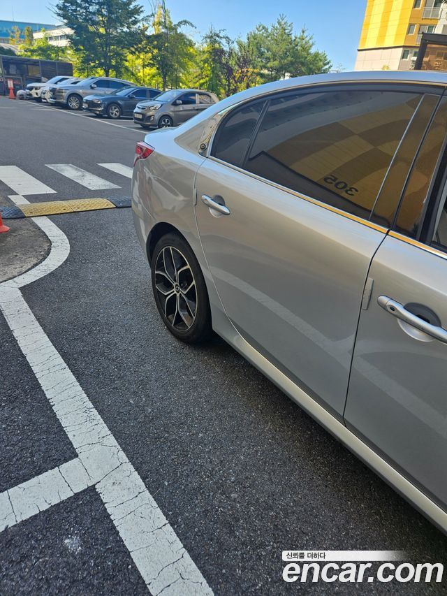 Renault Korea SM5 Platinum LE S/S Collection 2014 — фото 8