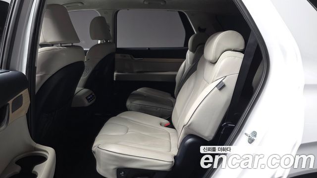 Hyundai Palisade Diesel 2.2 2WD Prestige 2023 — фото 26