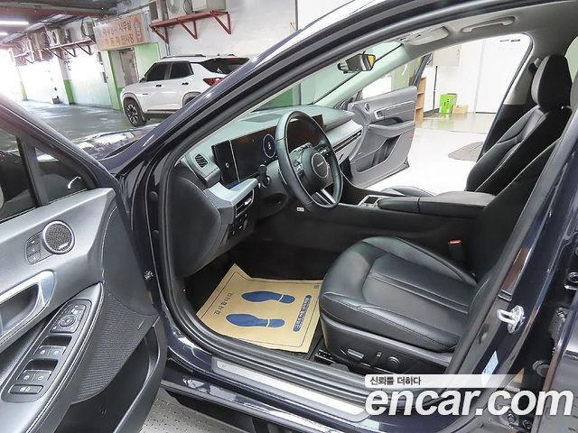 Hyundai Sonata The Edge (DN8) 1.6 Turbo Premium 2024 — фото 15