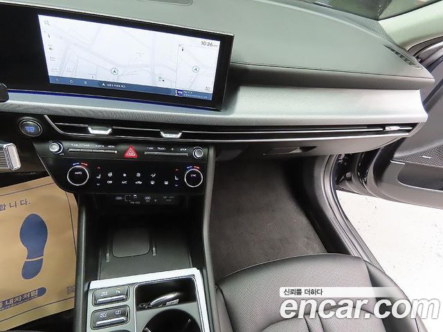 Hyundai Sonata The Edge (DN8) 1.6 Turbo Premium 2024 — фото 17