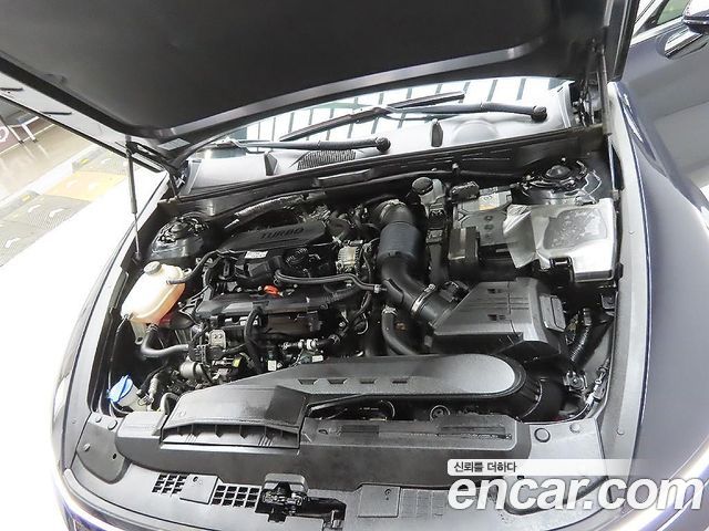 Hyundai Sonata The Edge (DN8) 1.6 Turbo Premium 2024 — фото 23
