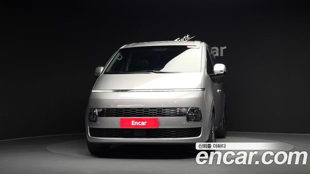 Hyundai Staria HEV 1.6T Tourer 11-Seater Modern 2026 — фото 3