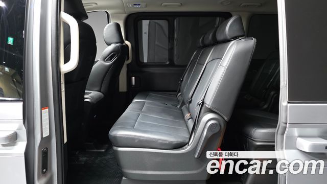 Hyundai Staria HEV 1.6T Tourer 11-Seater Modern 2026 — фото 26