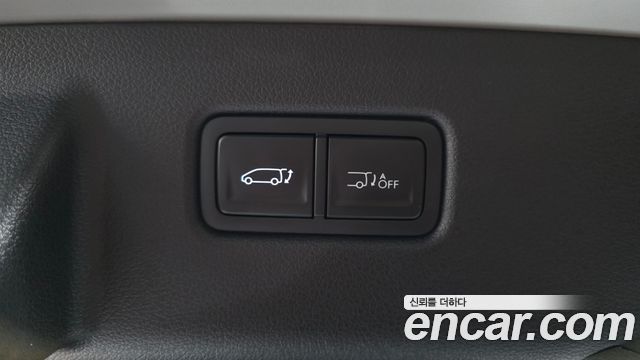 Hyundai Staria HEV 1.6T Tourer 11-Seater Modern 2026 — фото 32