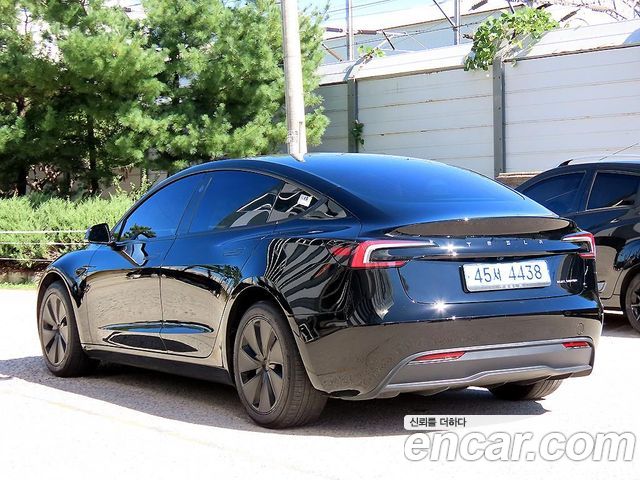 Tesla Model 3 Long Range AWD 2024 — фото 3