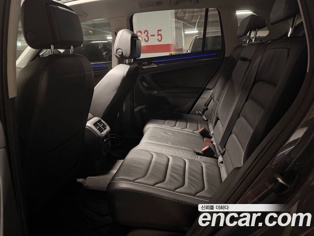 Volkswagen Tiguan (II) 2.0 TDI Prestige 2021 — фото 21