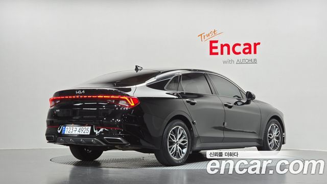 Kia K5 (III) 2.0 Noblesse 2023 — фото 2