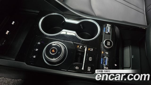 Kia K5 (III) 2.0 Noblesse 2023 — фото 9