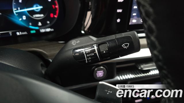 Kia K5 (III) 2.0 Noblesse 2023 — фото 28