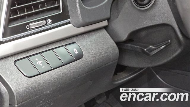 Hyundai Avante (AD) 1.6 GDI Smart 2016 — фото 13