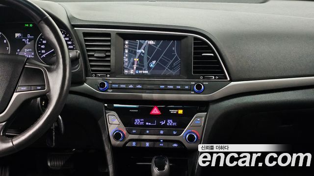 Hyundai Avante (AD) 1.6 GDI Smart 2016 — фото 14