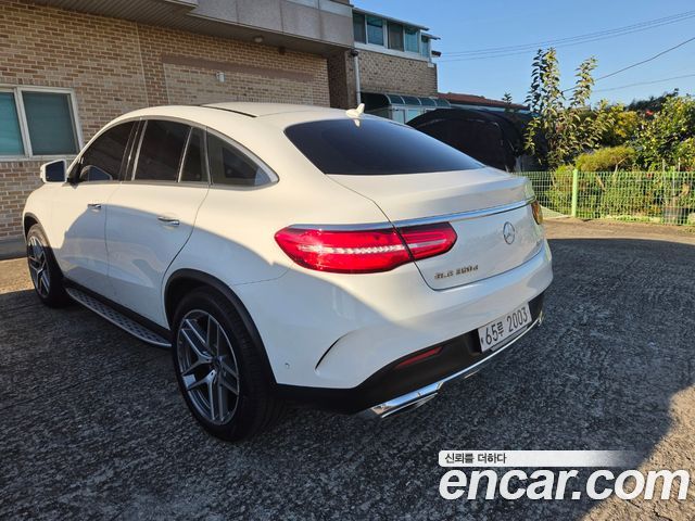 Mercedes-Benz GLE-Class (W166) GLE350 d 4MATIC Coupe 2017 — фото 6