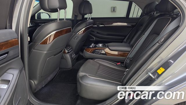 Genesis EQ900 3.8 GDI AWD Premium Luxury 2018 — фото 19