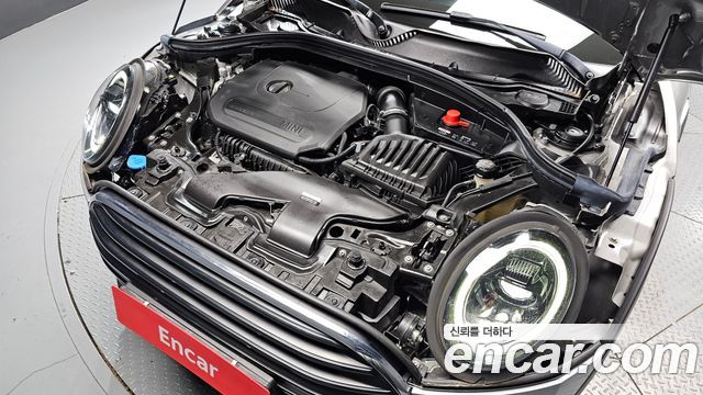 MINI Cooper Clubman Classic 2nd 2024 — фото 6
