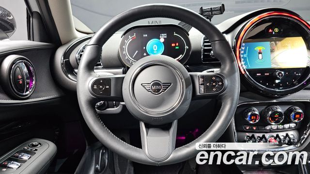 MINI Cooper Clubman Classic 2nd 2024 — фото 13