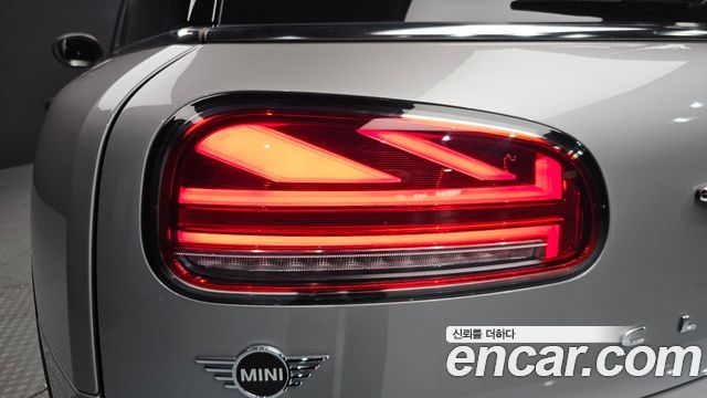 MINI Cooper Clubman Classic 2nd 2024 — фото 23